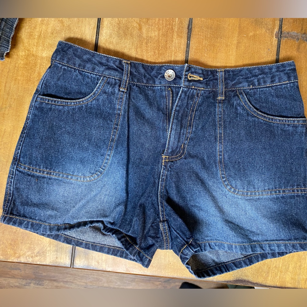 Route 66 Jean-shorts, gently used.
